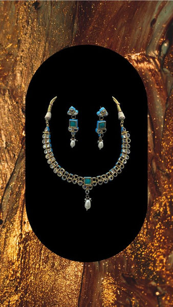 Reversible traditional ethnic feroza kundan set with earrings